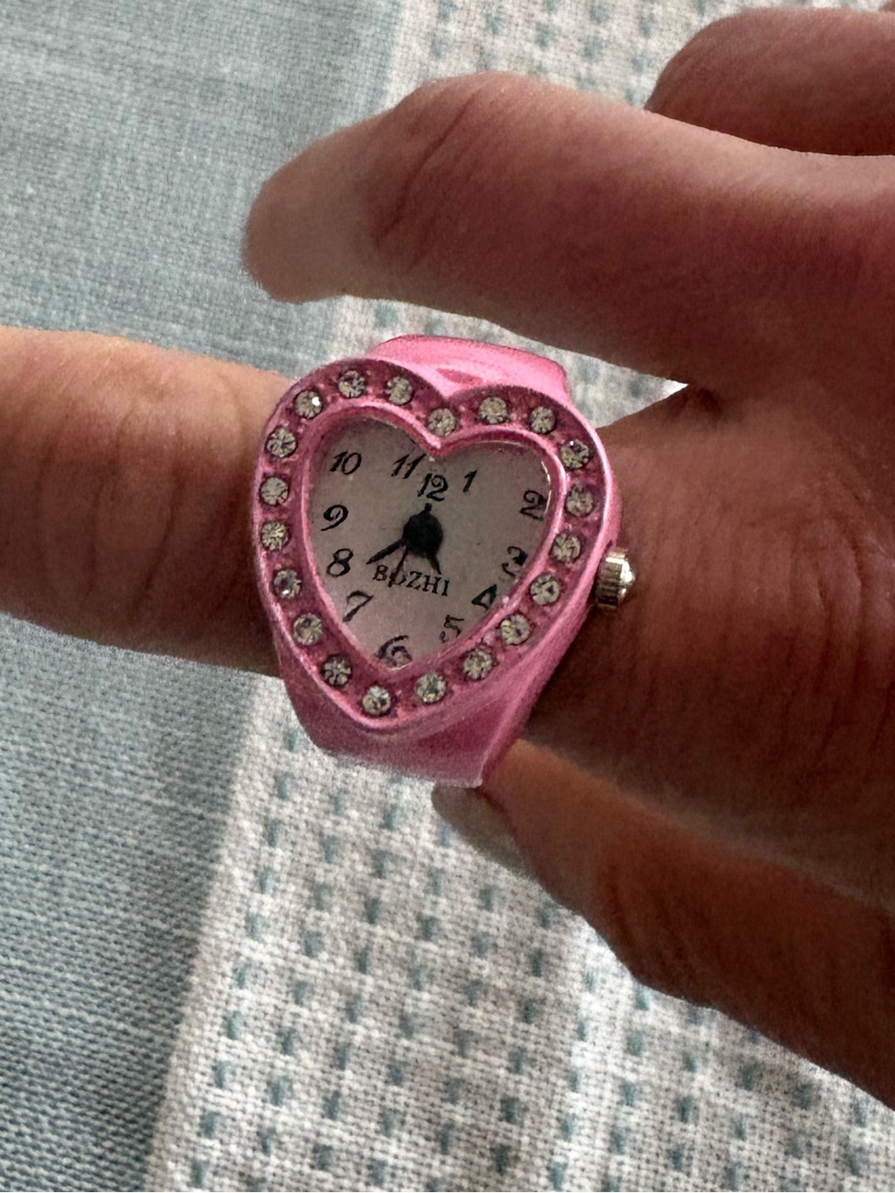 Pink Heart Rhinestone Ring Watch